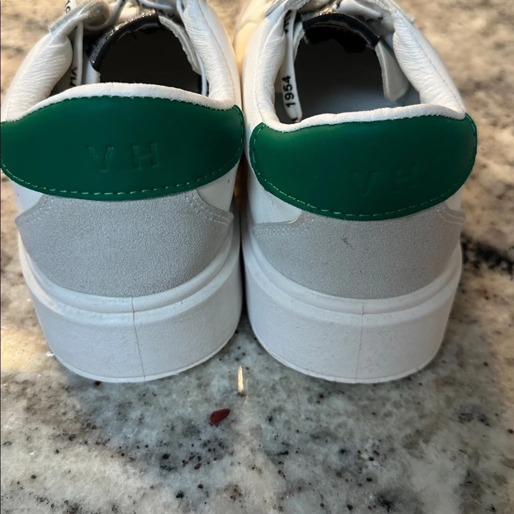 N/A stylish white